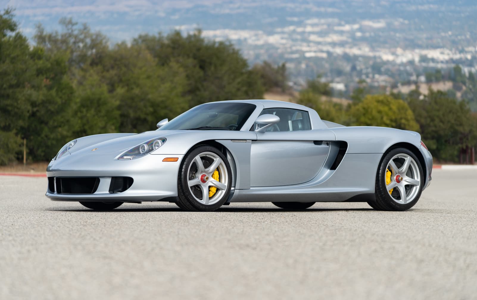 2005 Porsche Carrera GT sold for $2,012,500
