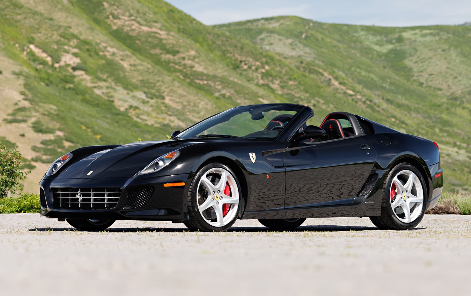 2011 Ferrari 599 SA Aperta sold for $1,215,000
