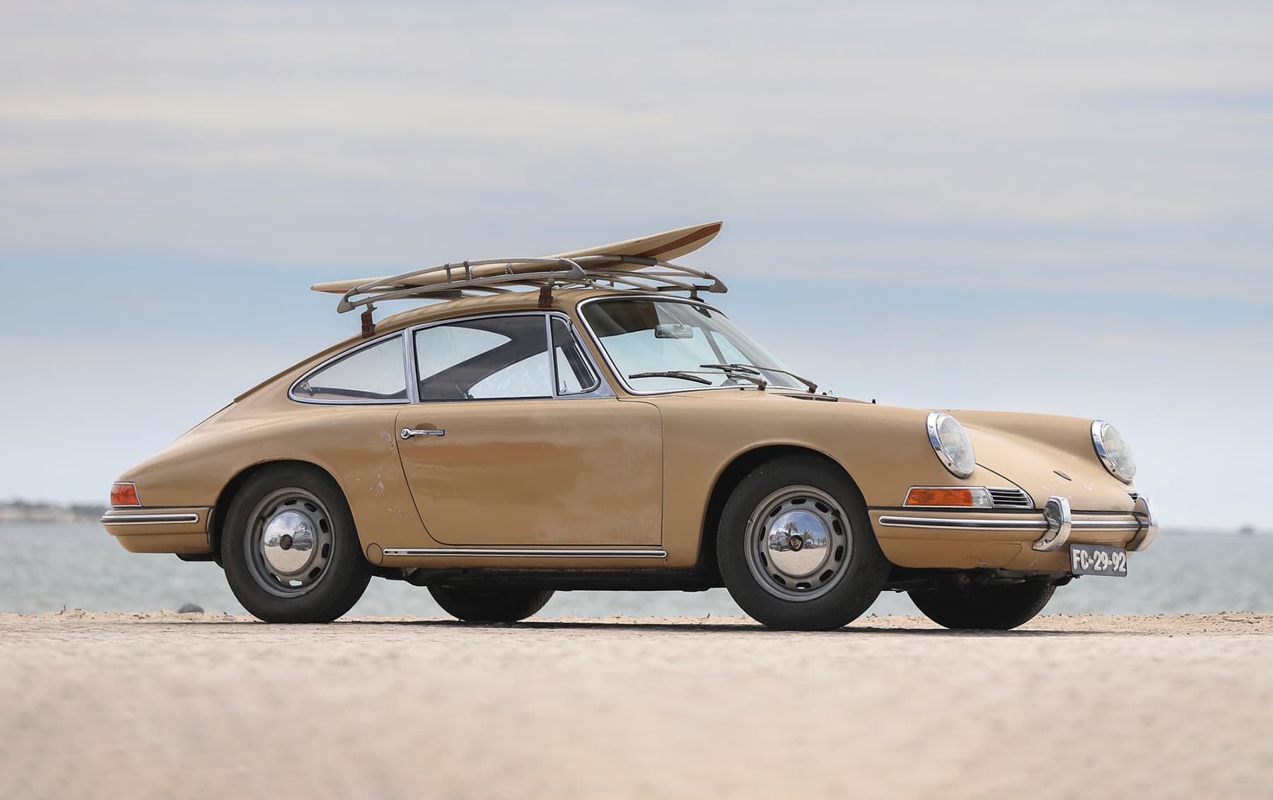 1966 Porsche 912 sold for $53,200