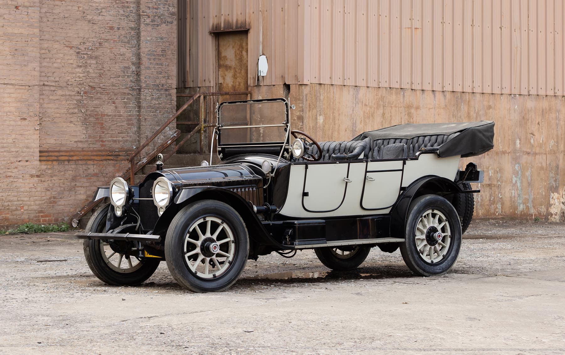 1916 Packard Twin Six 1-25 Seven-Passenger Touring sold for $56,000