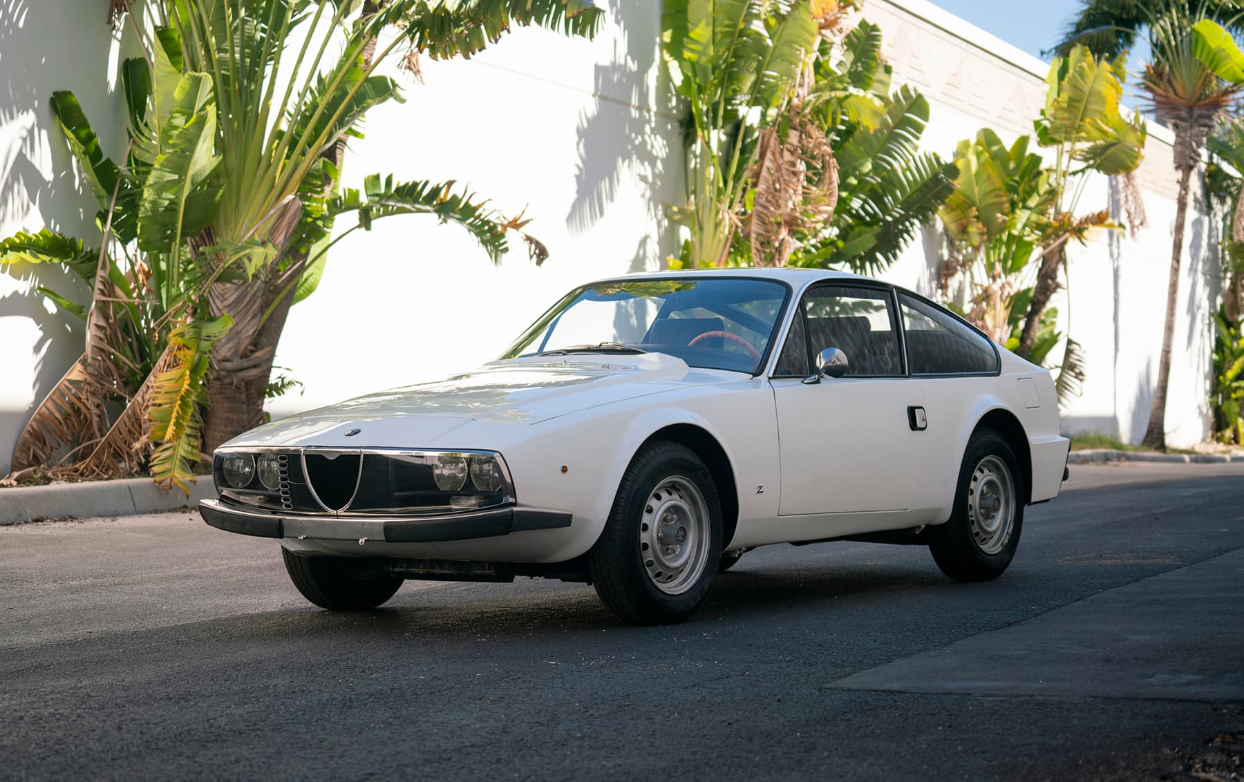 1973 Alfa Romeo 1600 Junior Zagato sold for $50,400
