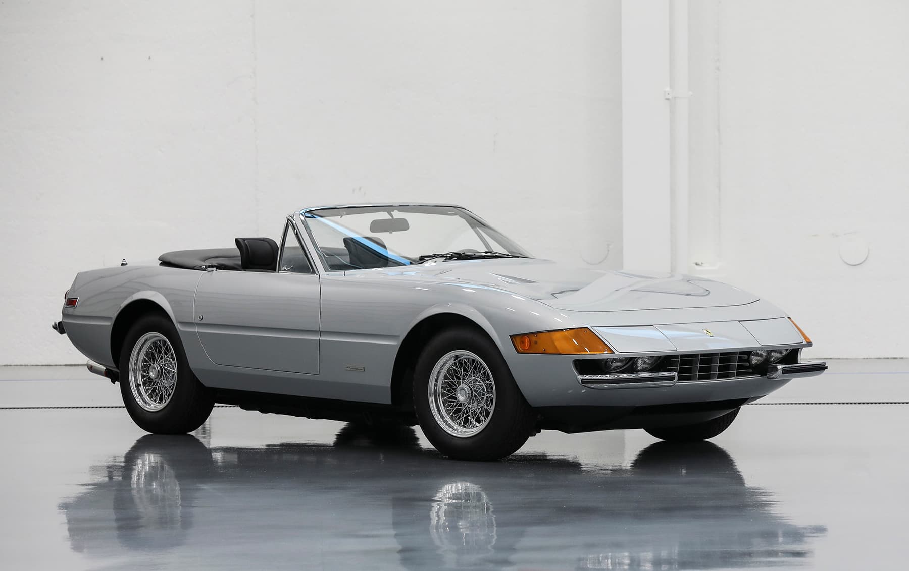 1973 Ferrari 365 GTB/4 Daytona Spider sold for $2,535,000