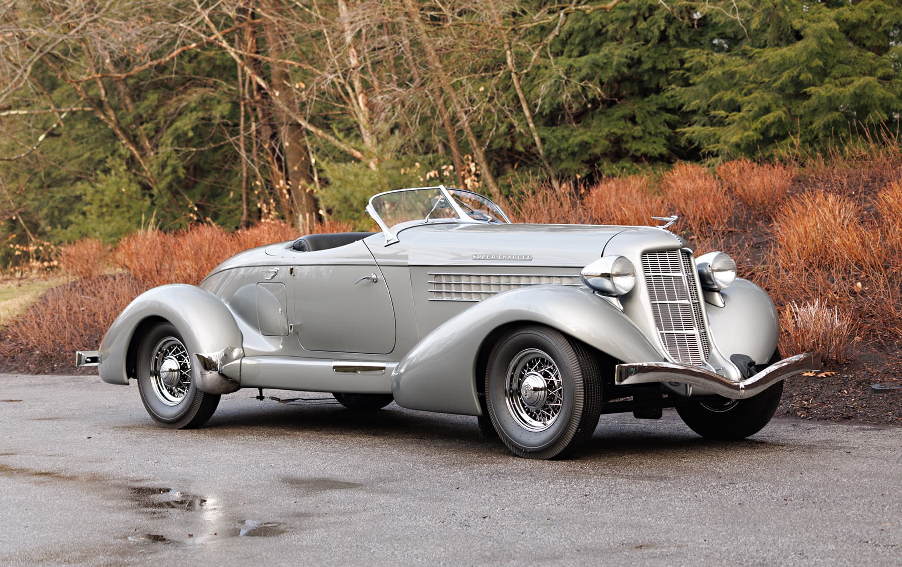 1935 Auburn 851 SC Boattail Speedster sold for $747,500