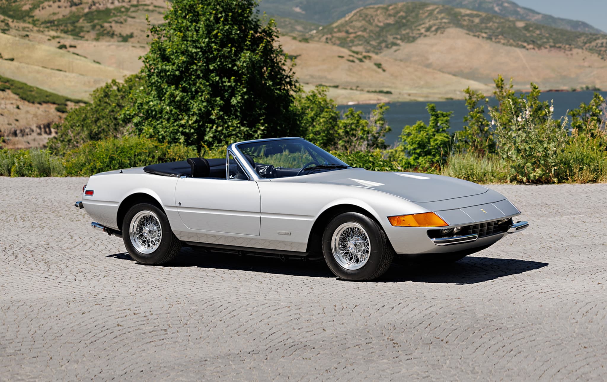 1973 Ferrari 365 GTS/4 Daytona Spider sold for $0