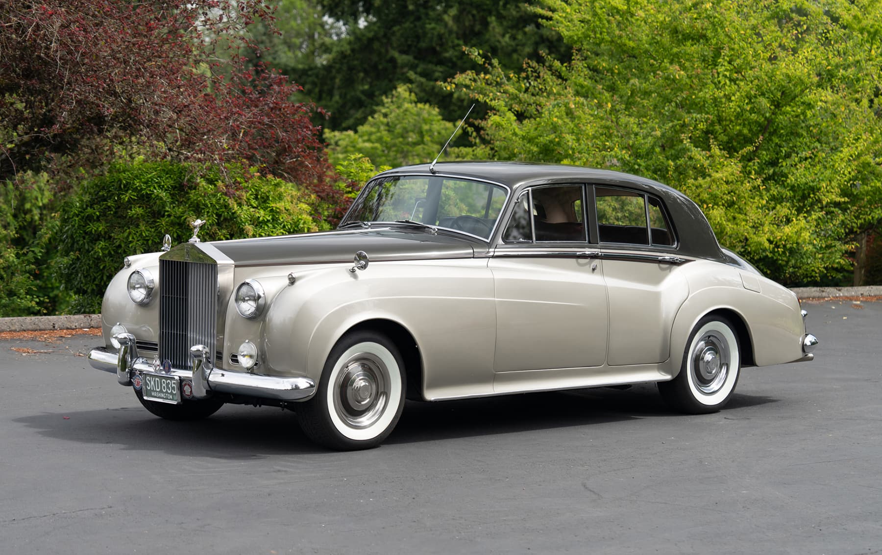 1957 Rolls-Royce Silver Cloud I Saloon sold for $44,800