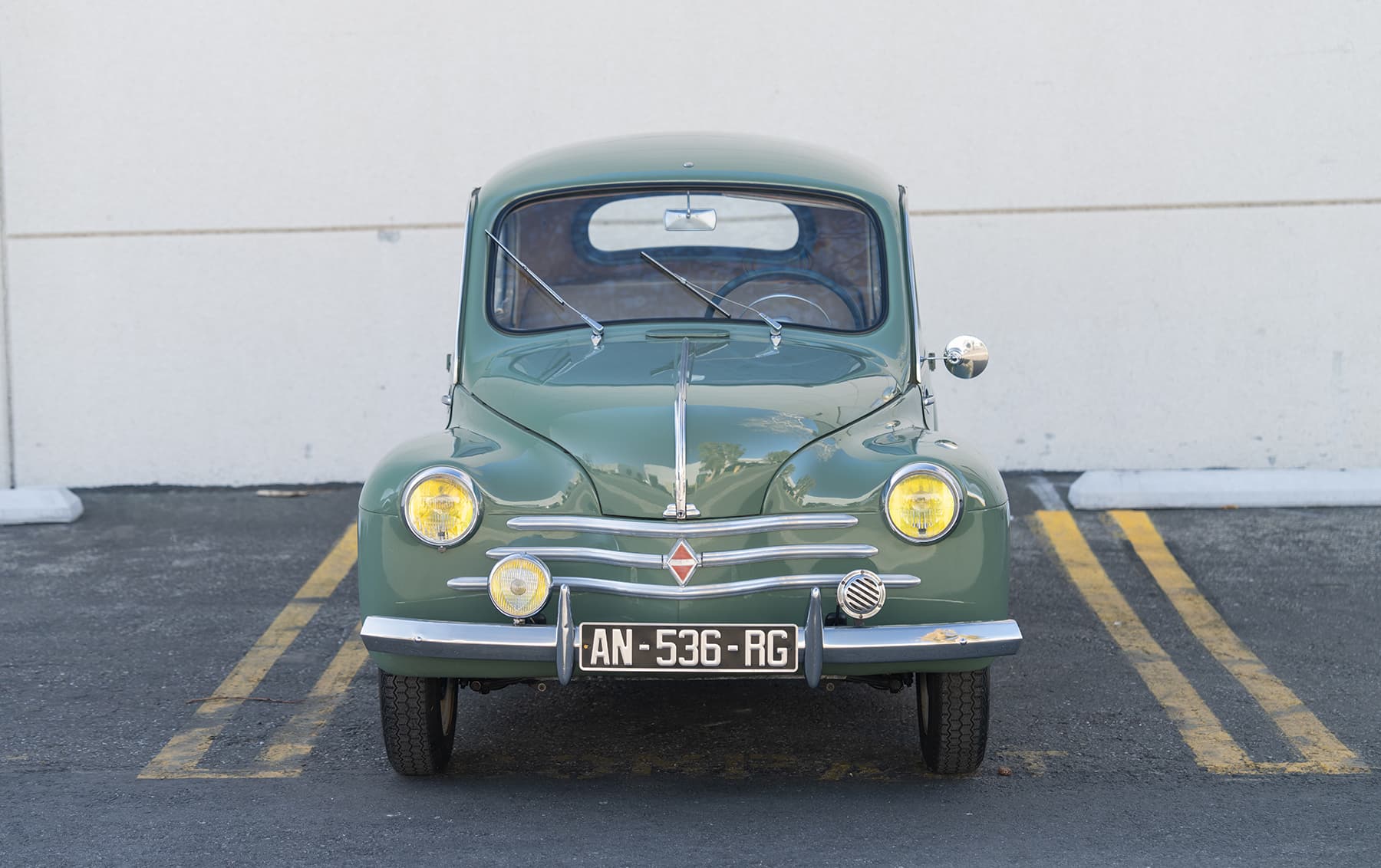 1954 Renault 4CV Berline sold for $23,520