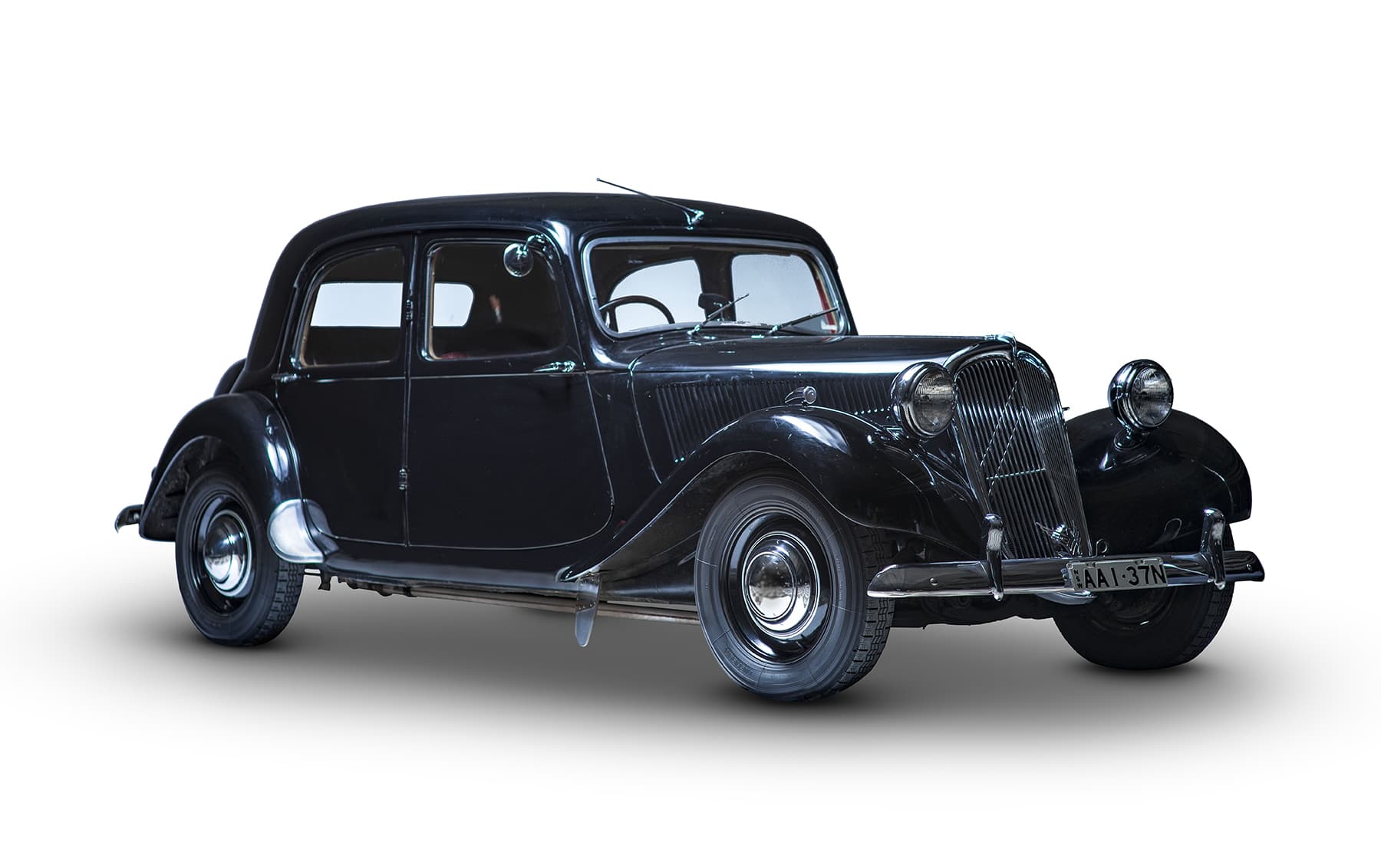 1954 Citroen Type 11CL Traction Avant sold for $35,840