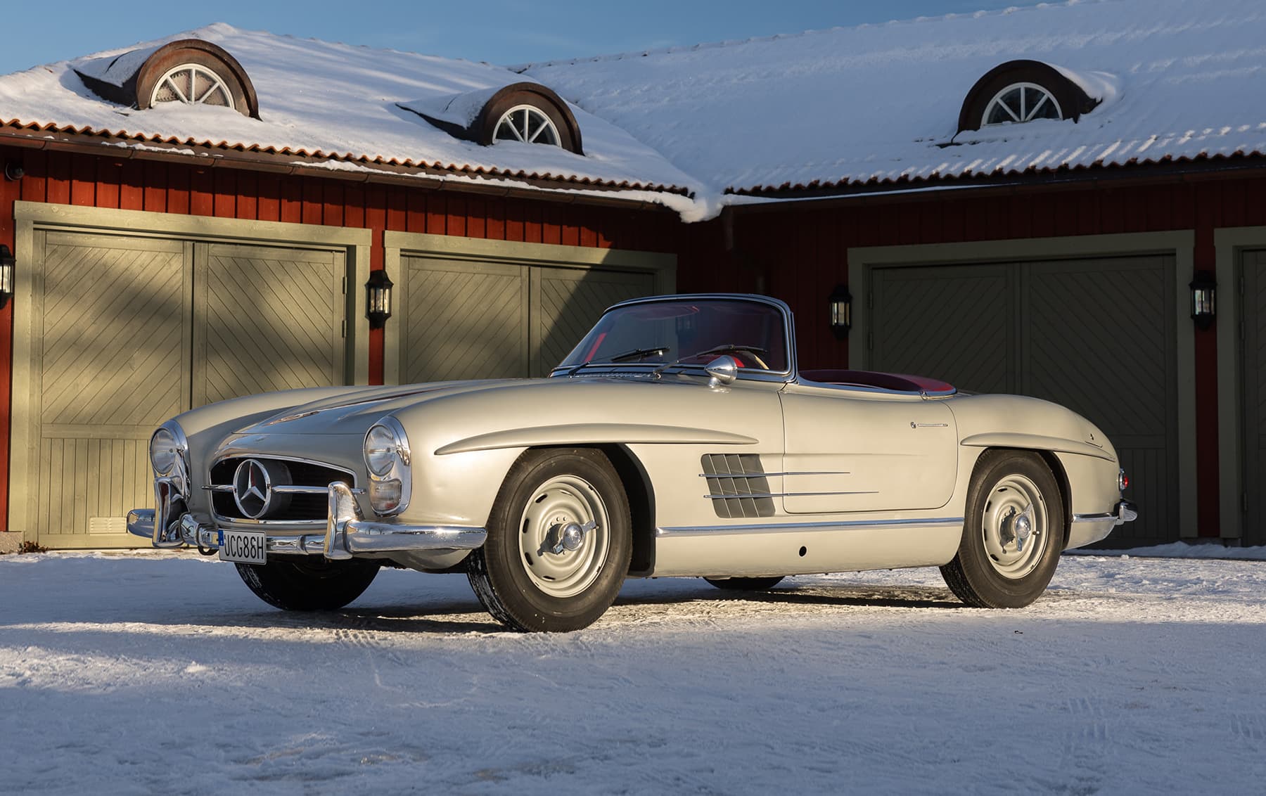 1957 Mercedes-Benz 300 SL Roadster sold for $2,012,500