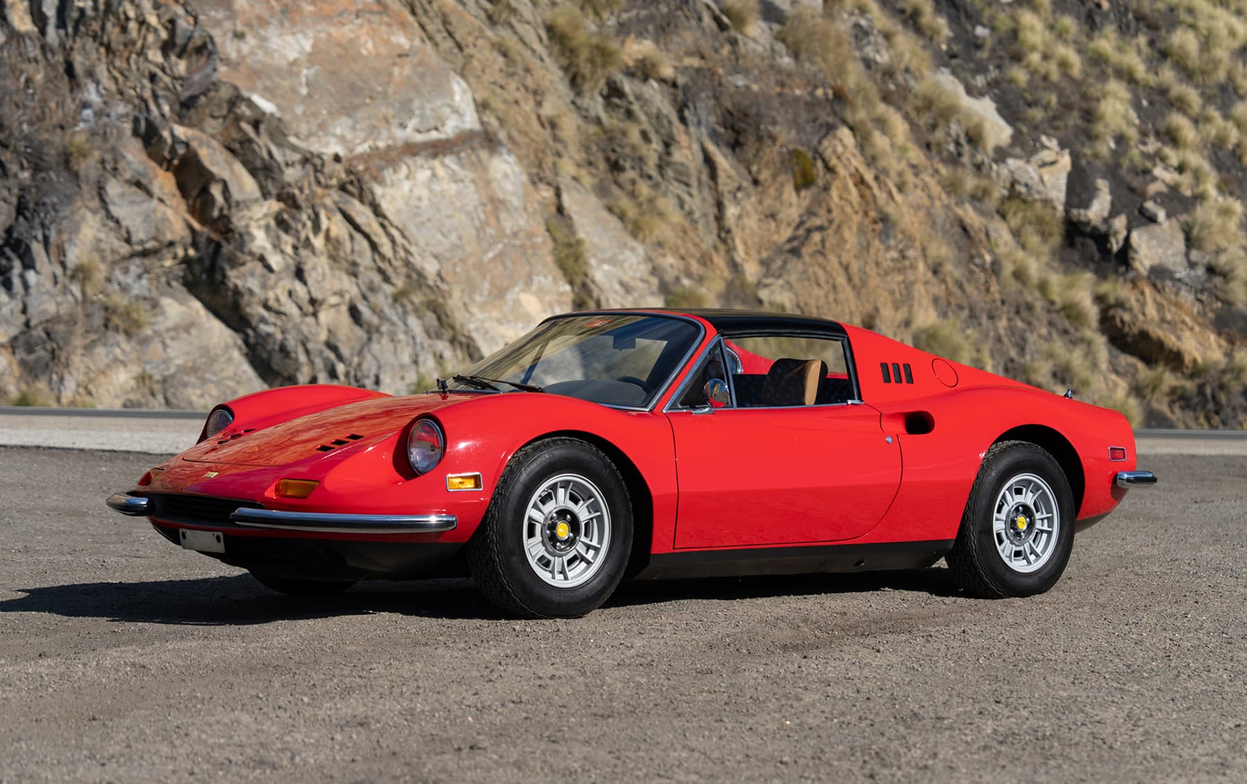 1974 Ferrari Dino 246 GTS sold for $918,000