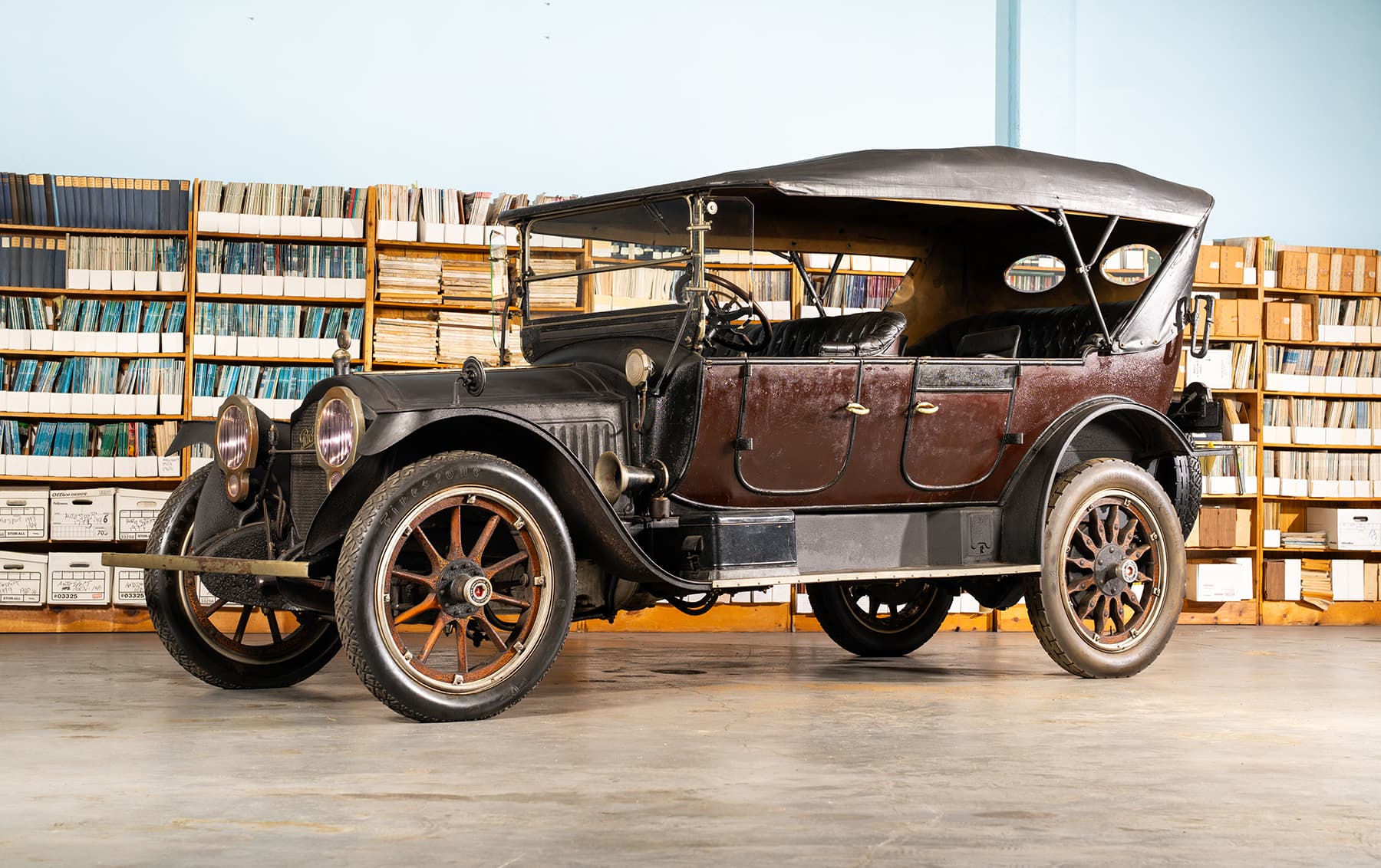 1916 Packard Twin Six 1-35 Touring sold for $201,600
