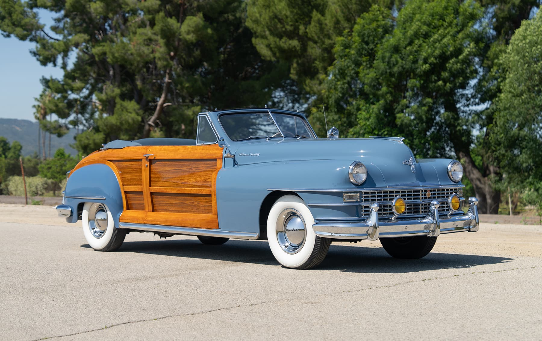 1948 Chrysler Town and Country Convertible sold for $72,800