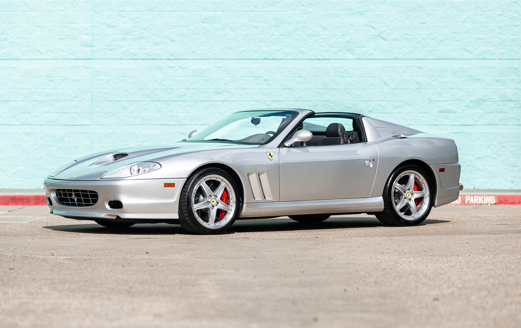 2005 Ferrari 575 Superamerica sold for $324,000