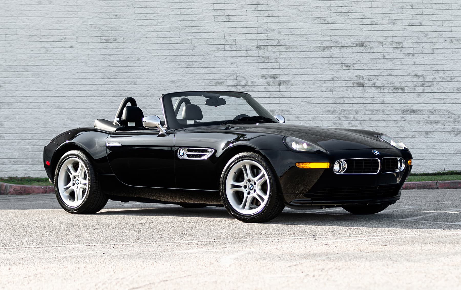 2001 BMW Z8 sold for $242,500