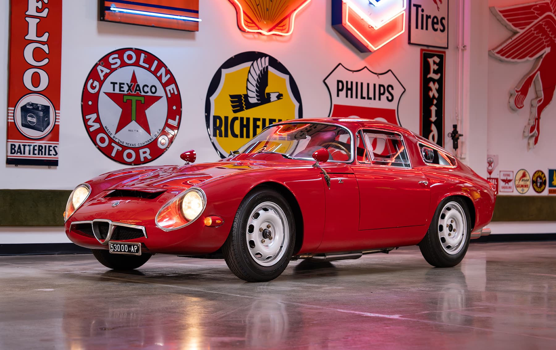1965 Alfa Romeo Giulia TZ sold for $1,160,000