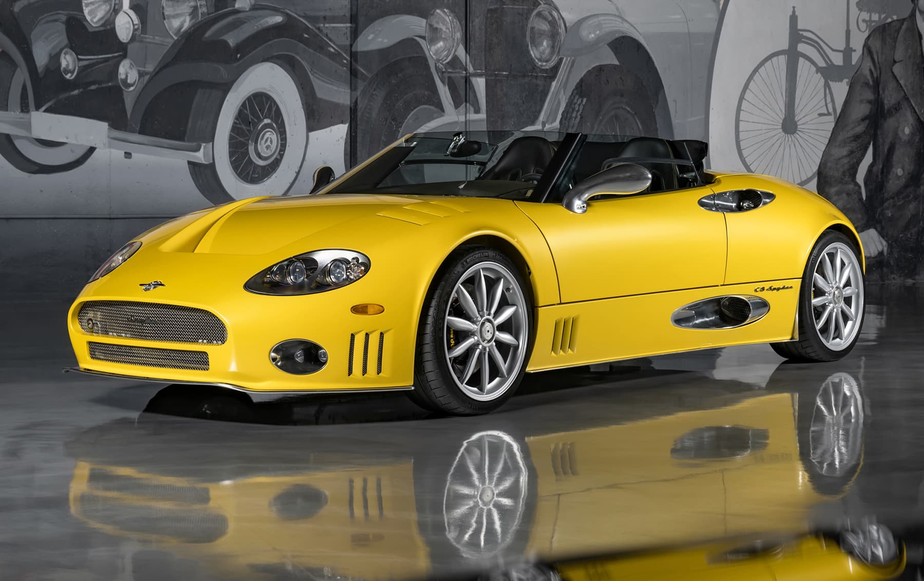 2008 Spyker C8 Spyder sold for $406,500