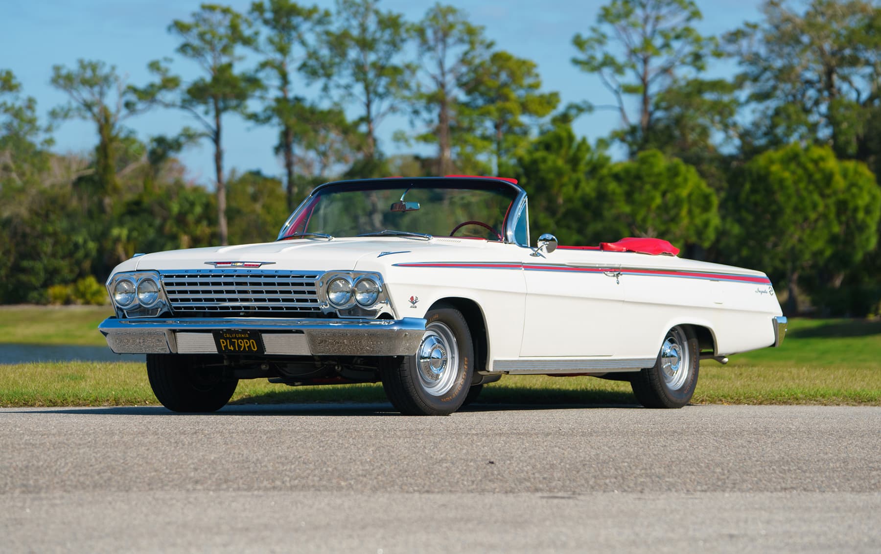 1962 Chevrolet Impala 409 Convertible sold for $117,600