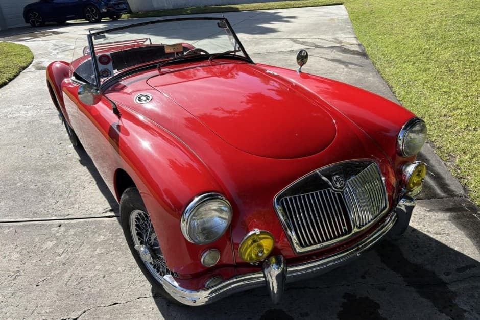 1958 MG MGA sold for $24,500