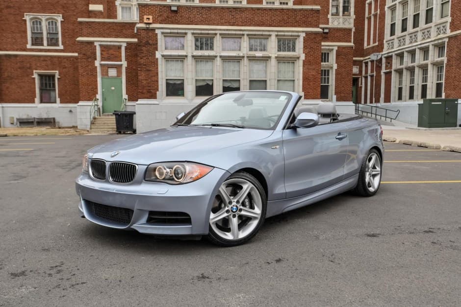 2010 BMW E82/E88 1-Series sold for $12,750