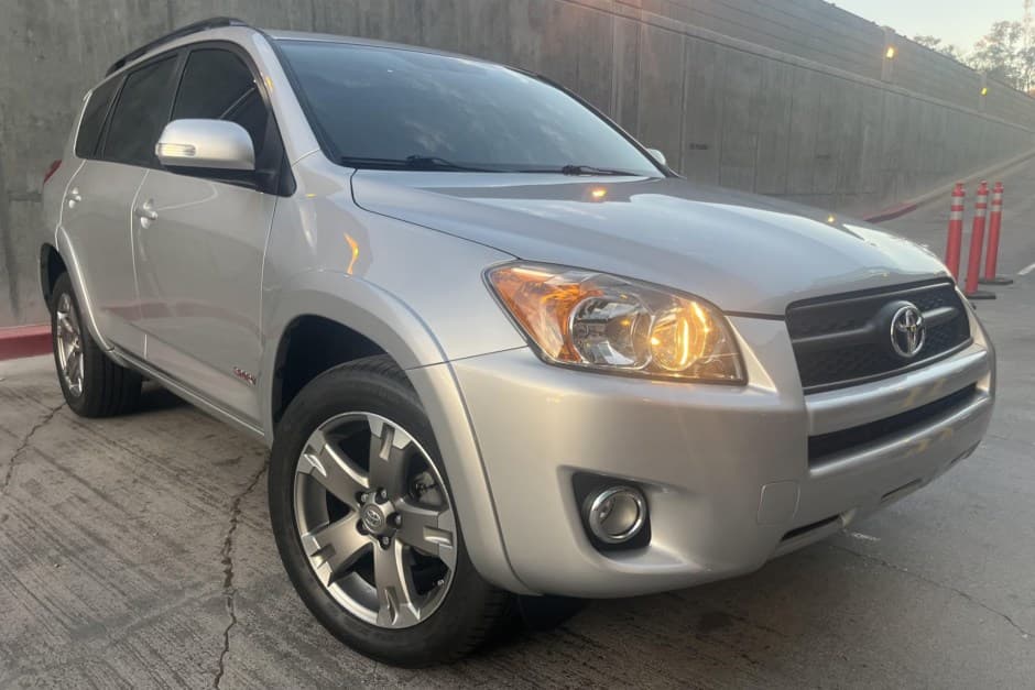 2012 Toyota RAV4 sold for $21,000