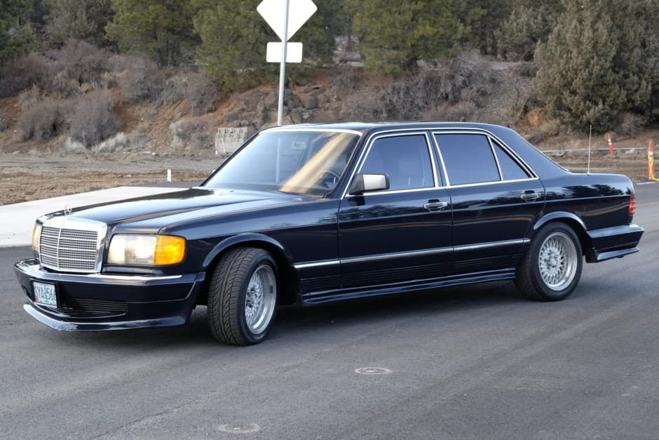 1983 Mercedes-Benz W126 S-Class sold for $13,500