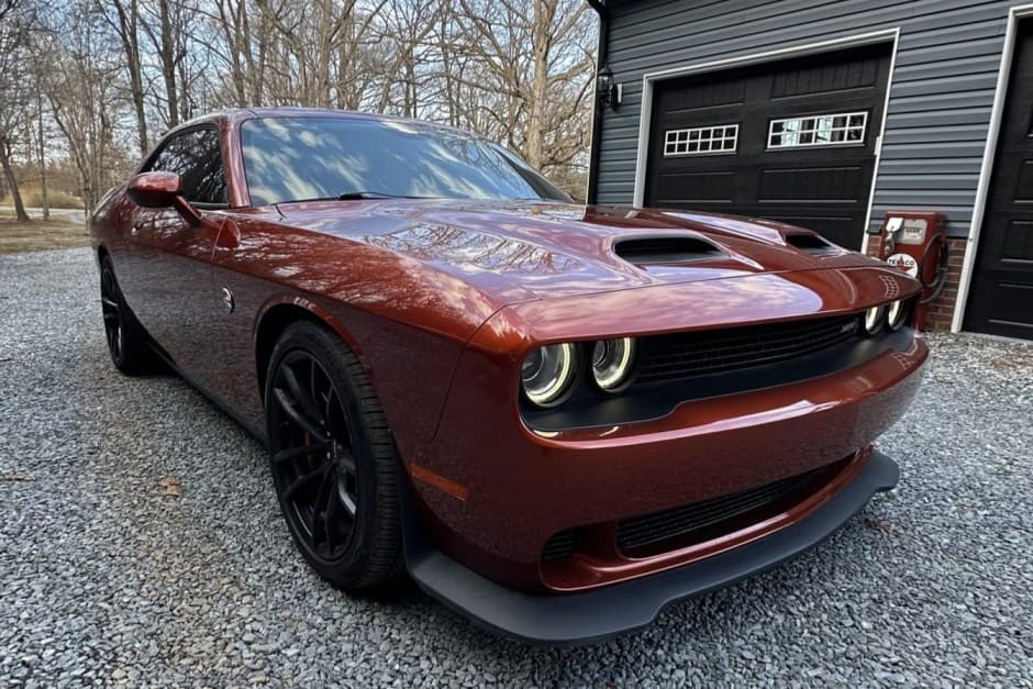 2023 Dodge Challenger SRT Hellcat sold for $58,500