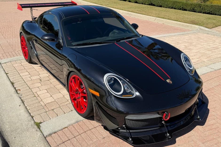 2006 Porsche 987 Cayman sold for $30,500