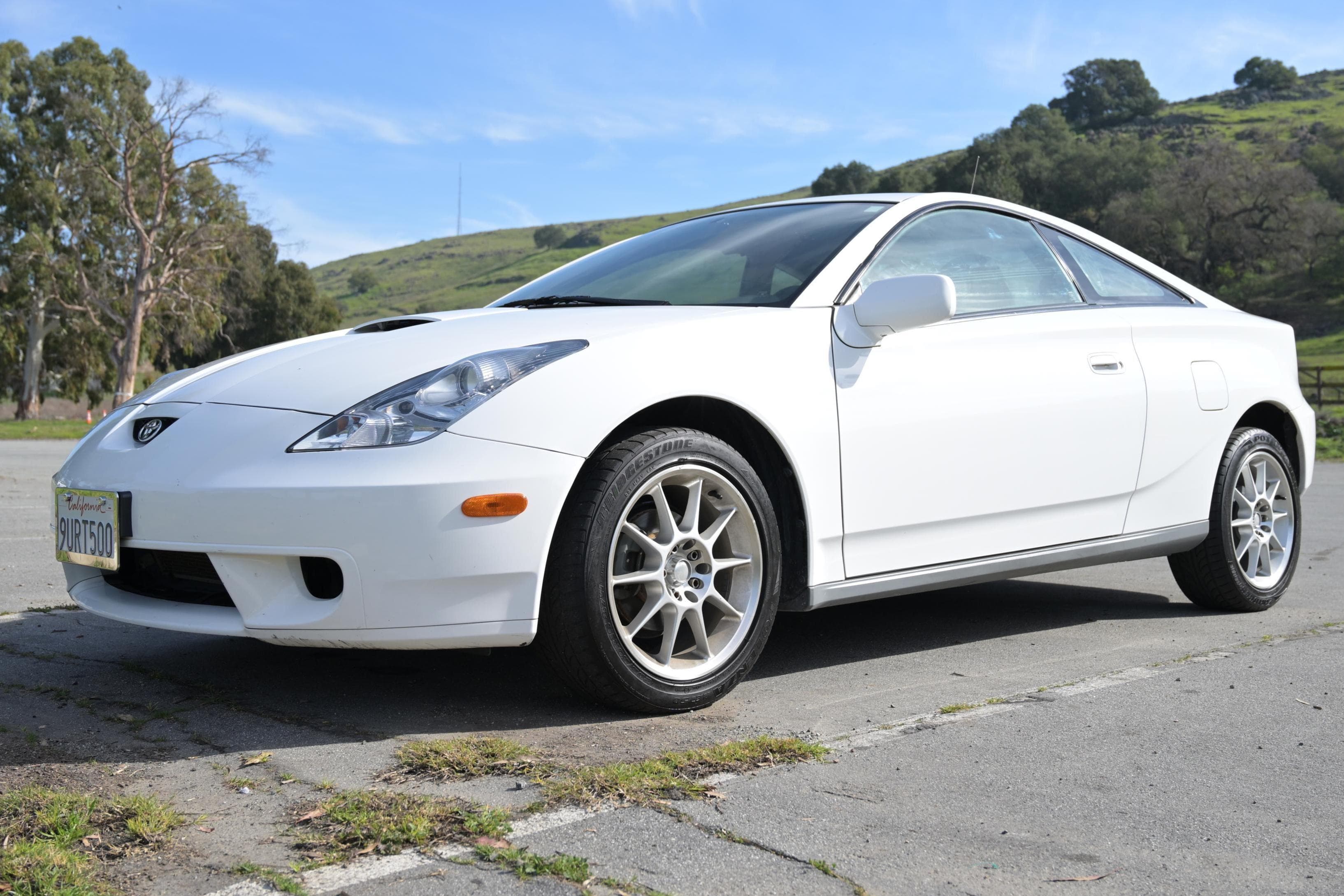 2000 Toyota Celica sold for $7,500