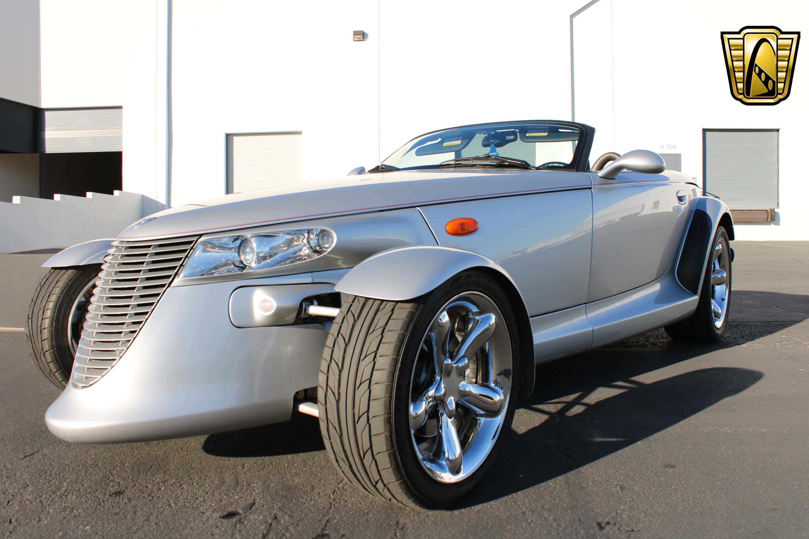 2001 Plymouth Prowler sold for $25,555