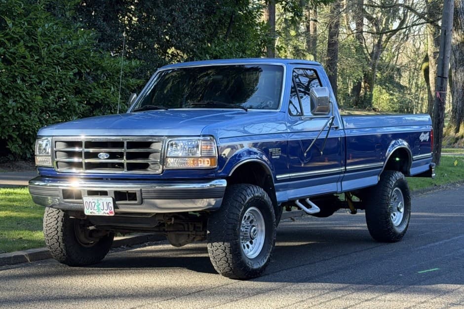 1997 Ford F-Series 1992-1997 sold for $28,000