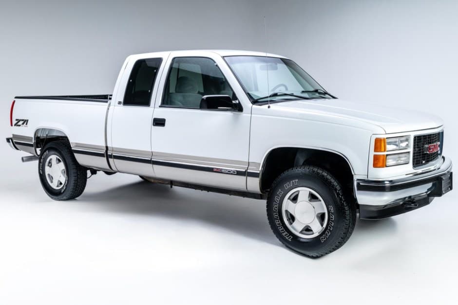1998 GMC Sierra (GMT400 1988-2002) sold for $13,750