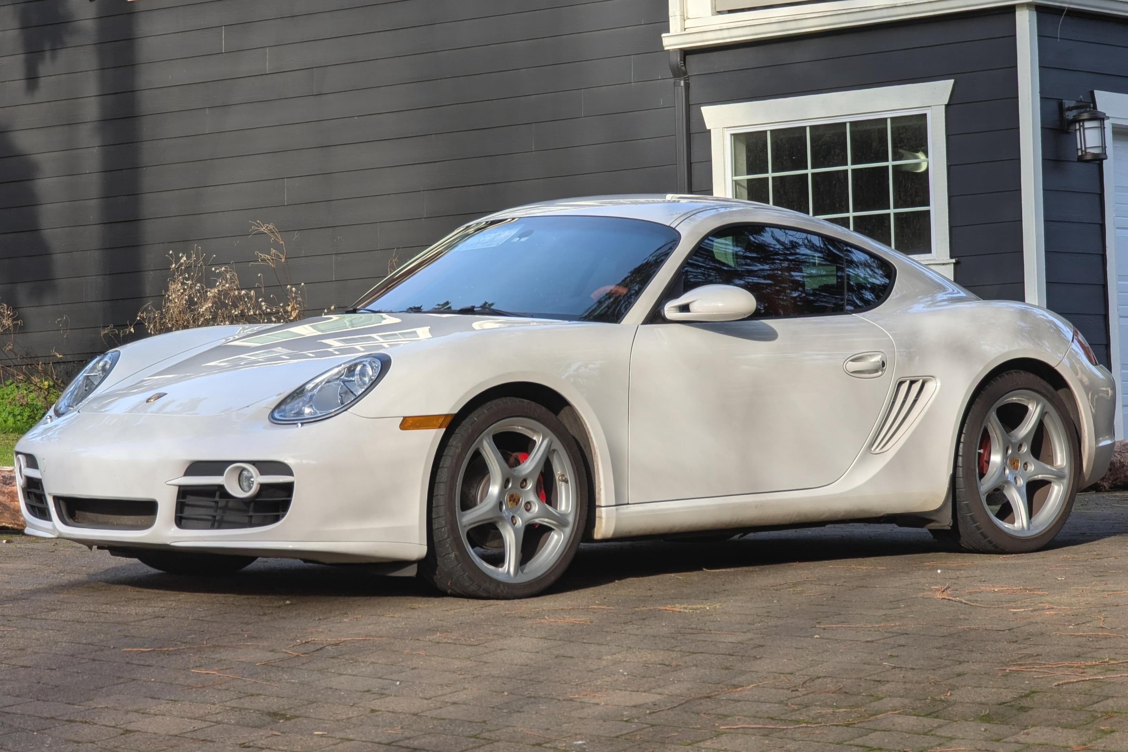 2008 Porsche 987 Cayman sold for $23,750
