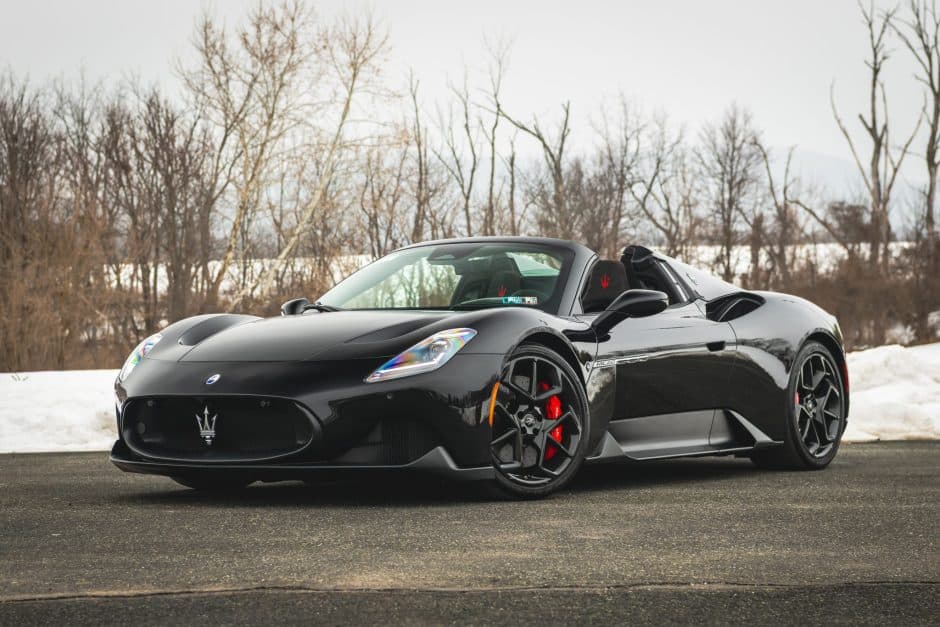 2023 Maserati MC20 / MCPura sold for $195,000