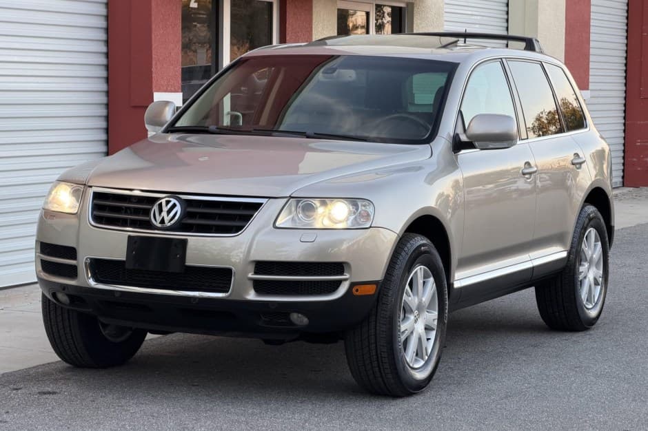 2006 Volkswagen Touareg sold for $14,999