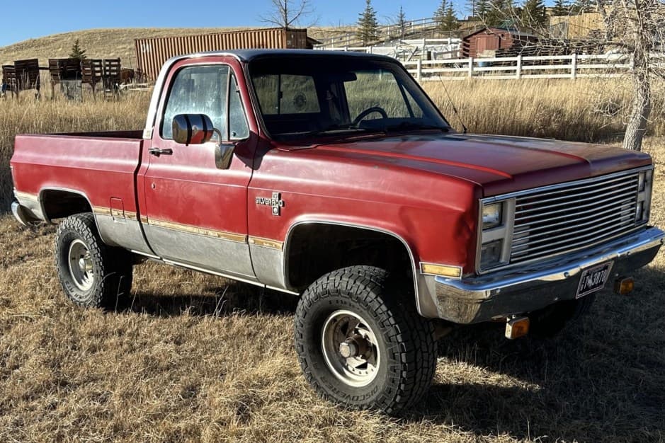 1985 Chevrolet C/K (1973-1991) sold for $8,200