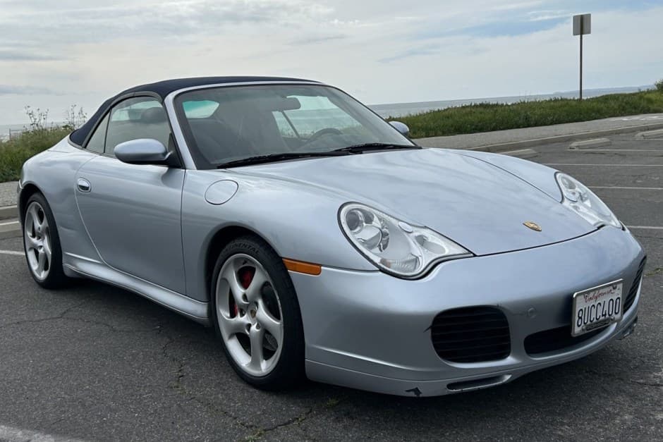 2004 Porsche 996 911 Carrera 4S sold for $40,250