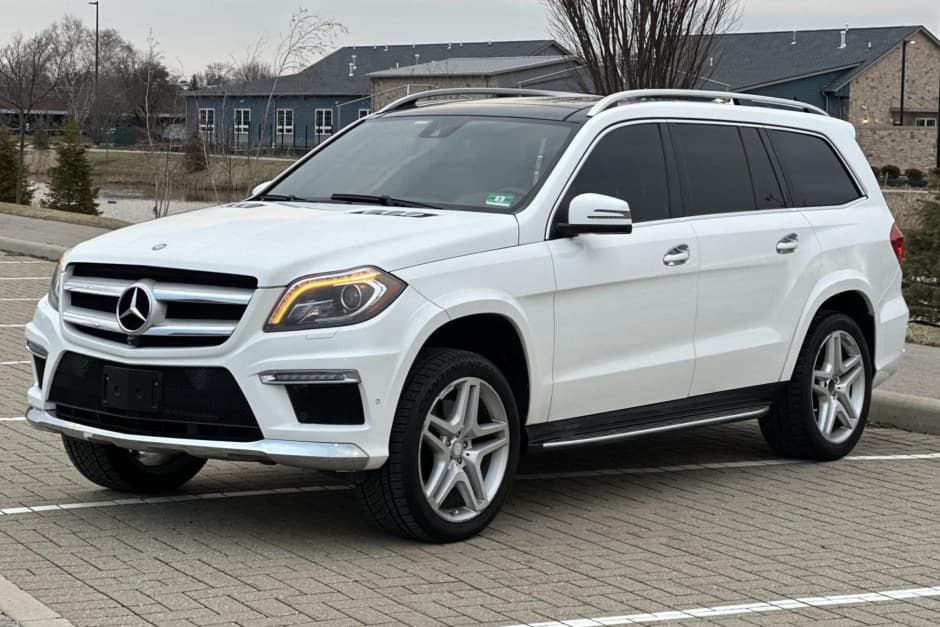 2015 Mercedes-Benz GL & GLS-Class sold for $12,576