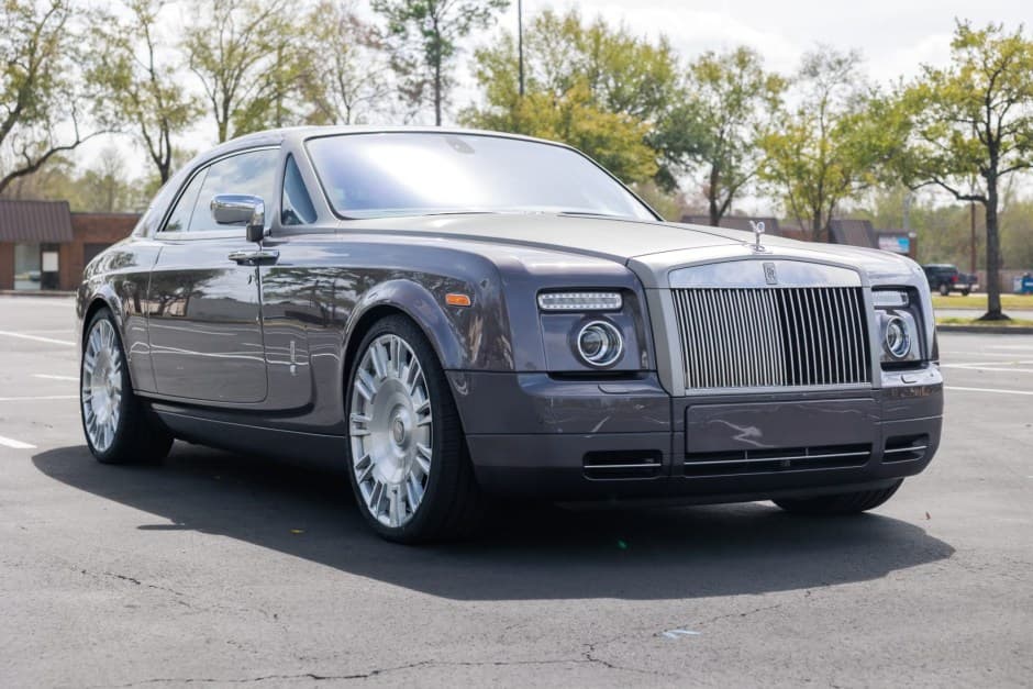 2010 Rolls-Royce Phantom Coupe & Drophead Coupe sold for $120,000