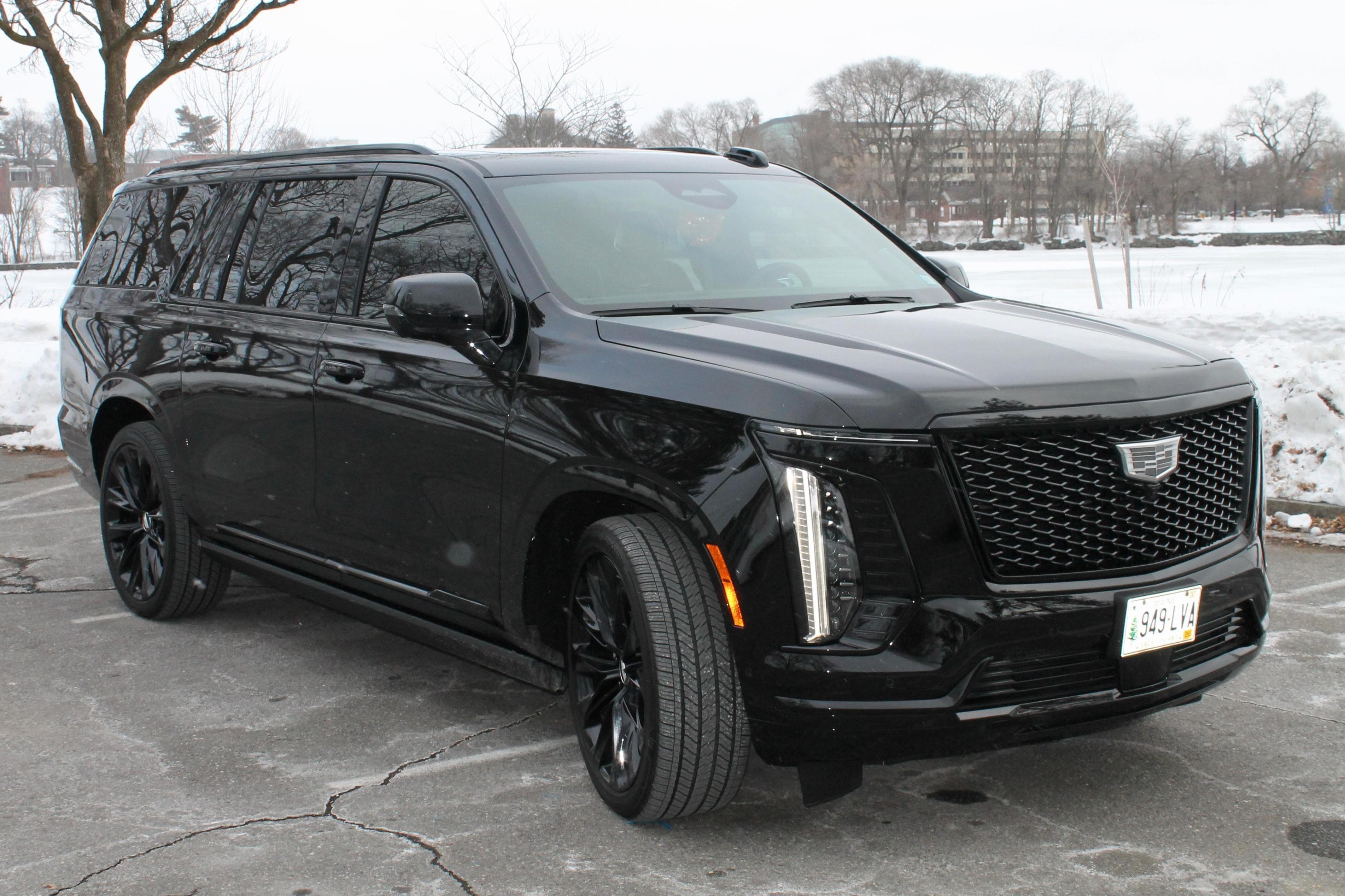 2025 Cadillac Escalade sold for $113,500