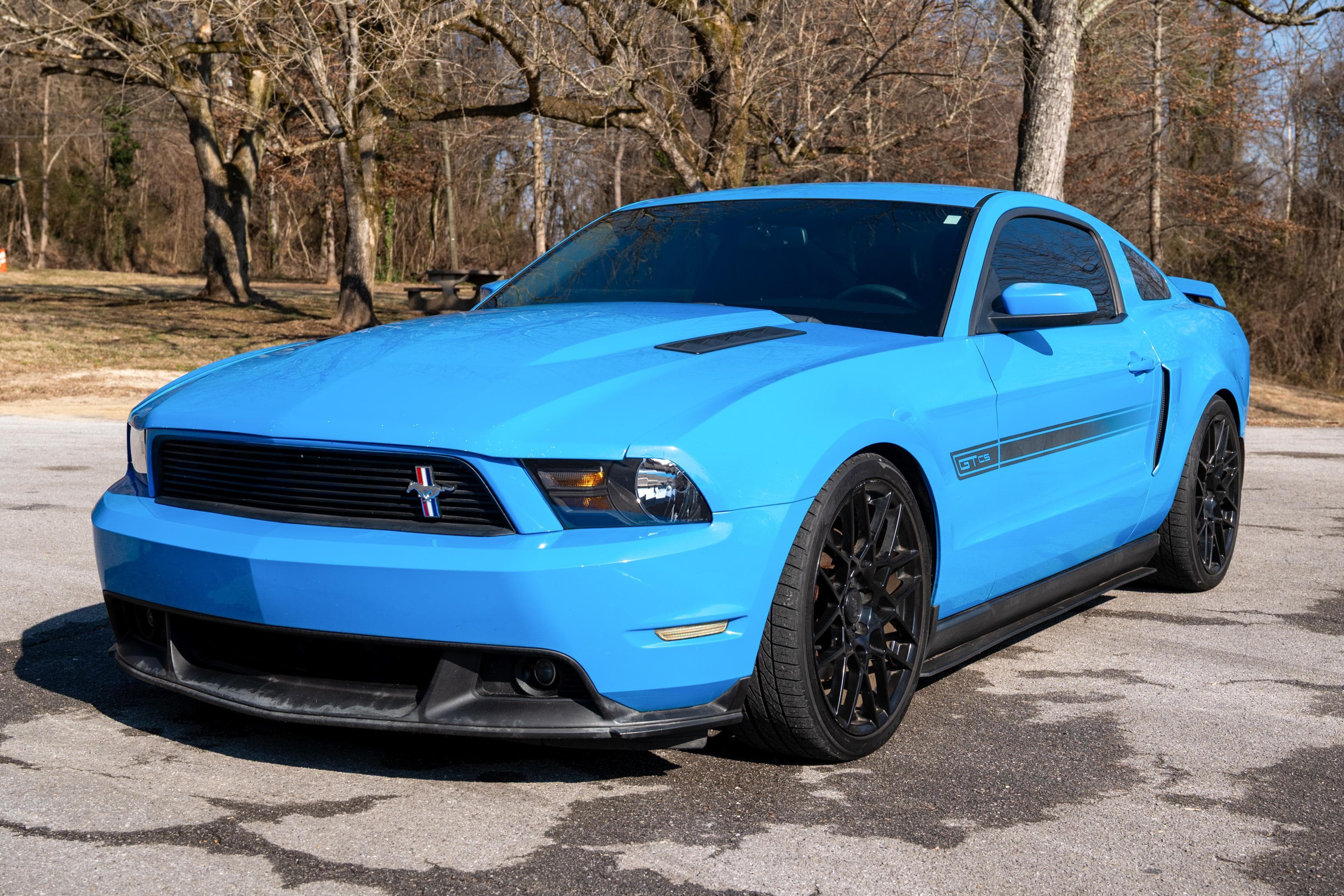 2011 Ford Mustang sold for $15,500