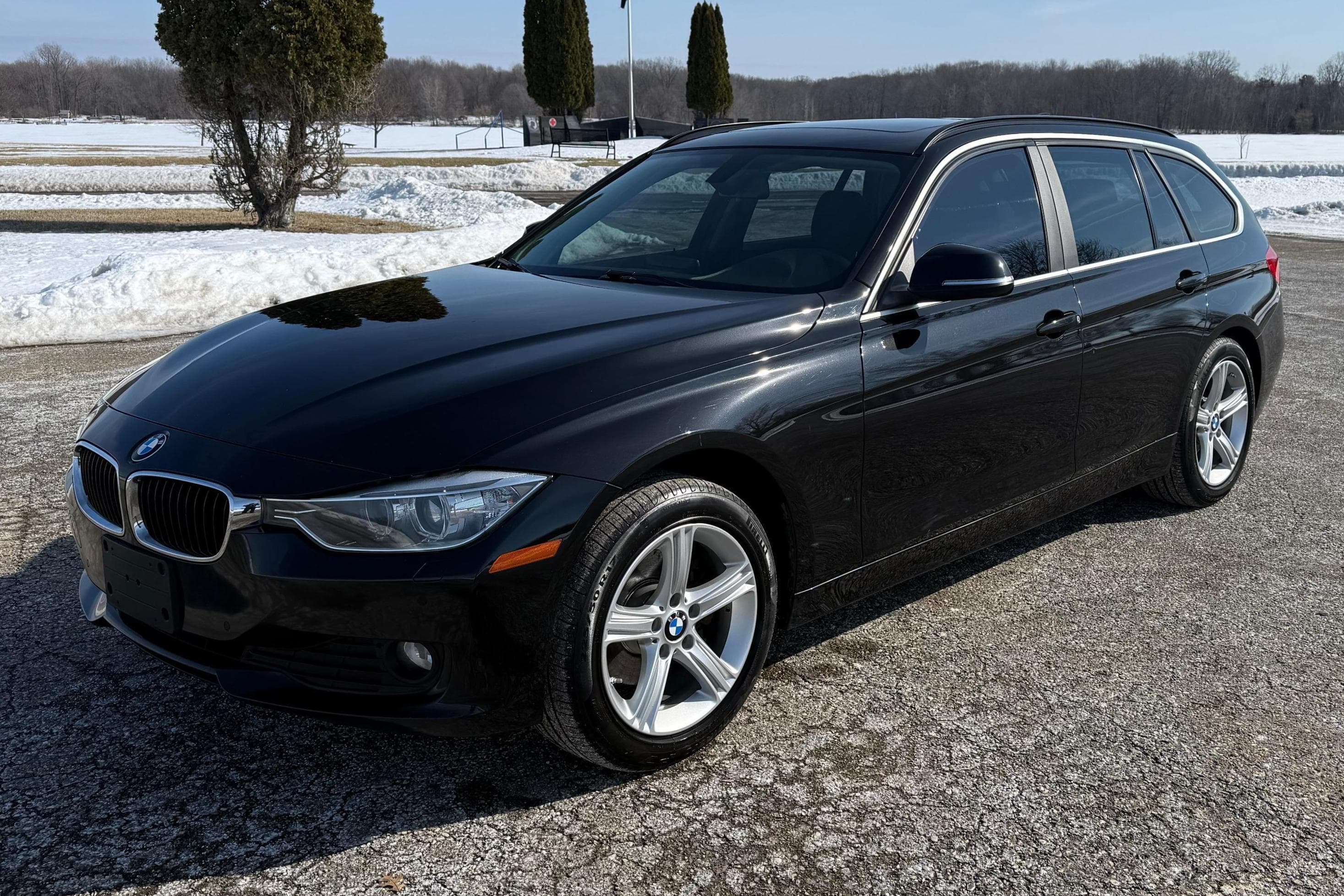 2015 BMW 3 Series sold for $13,100