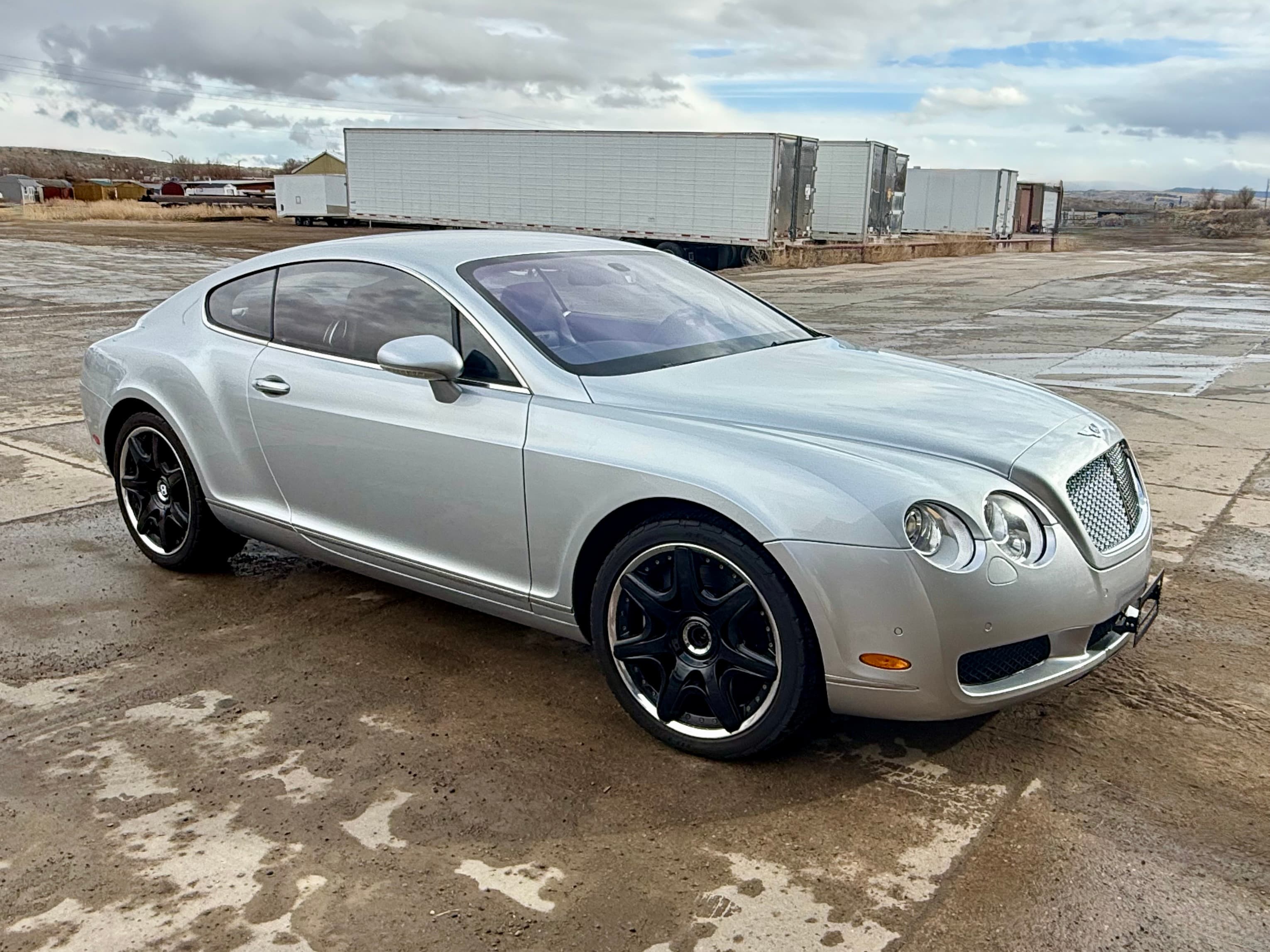 2005 Bentley Continental sold for $0