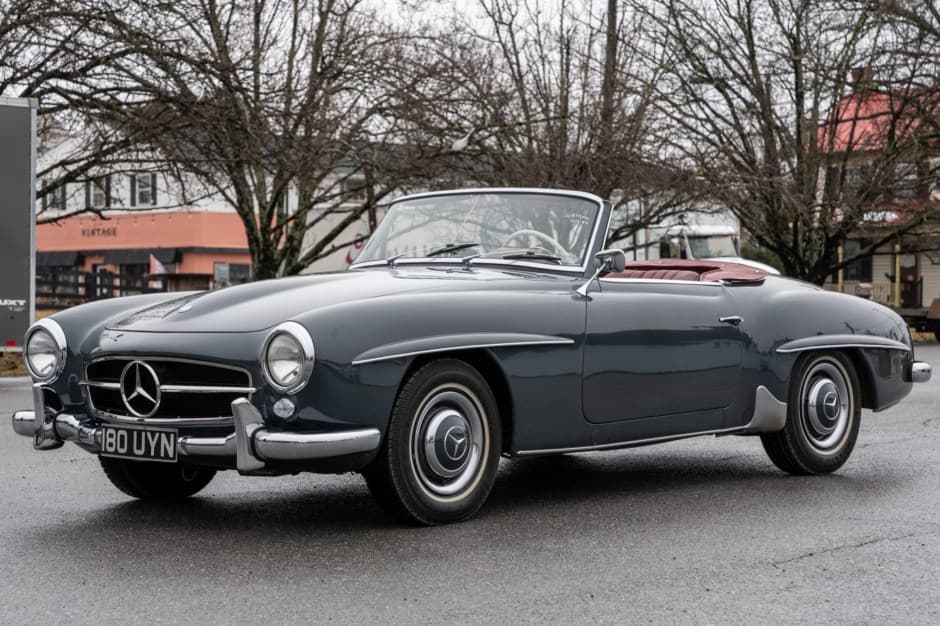 1961 Mercedes-Benz 190SL sold for $99,000