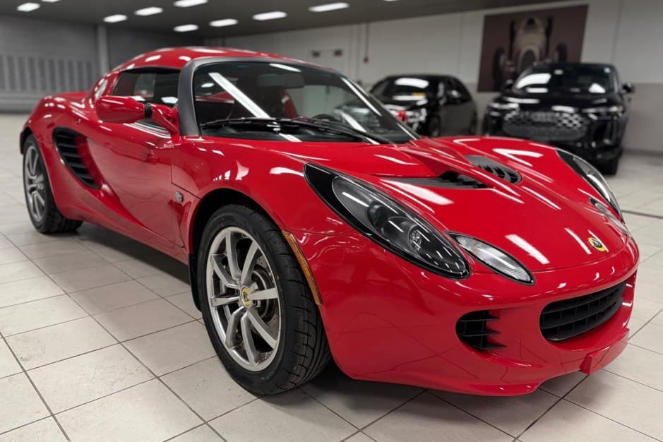 2005 Lotus Elise sold for $45,500