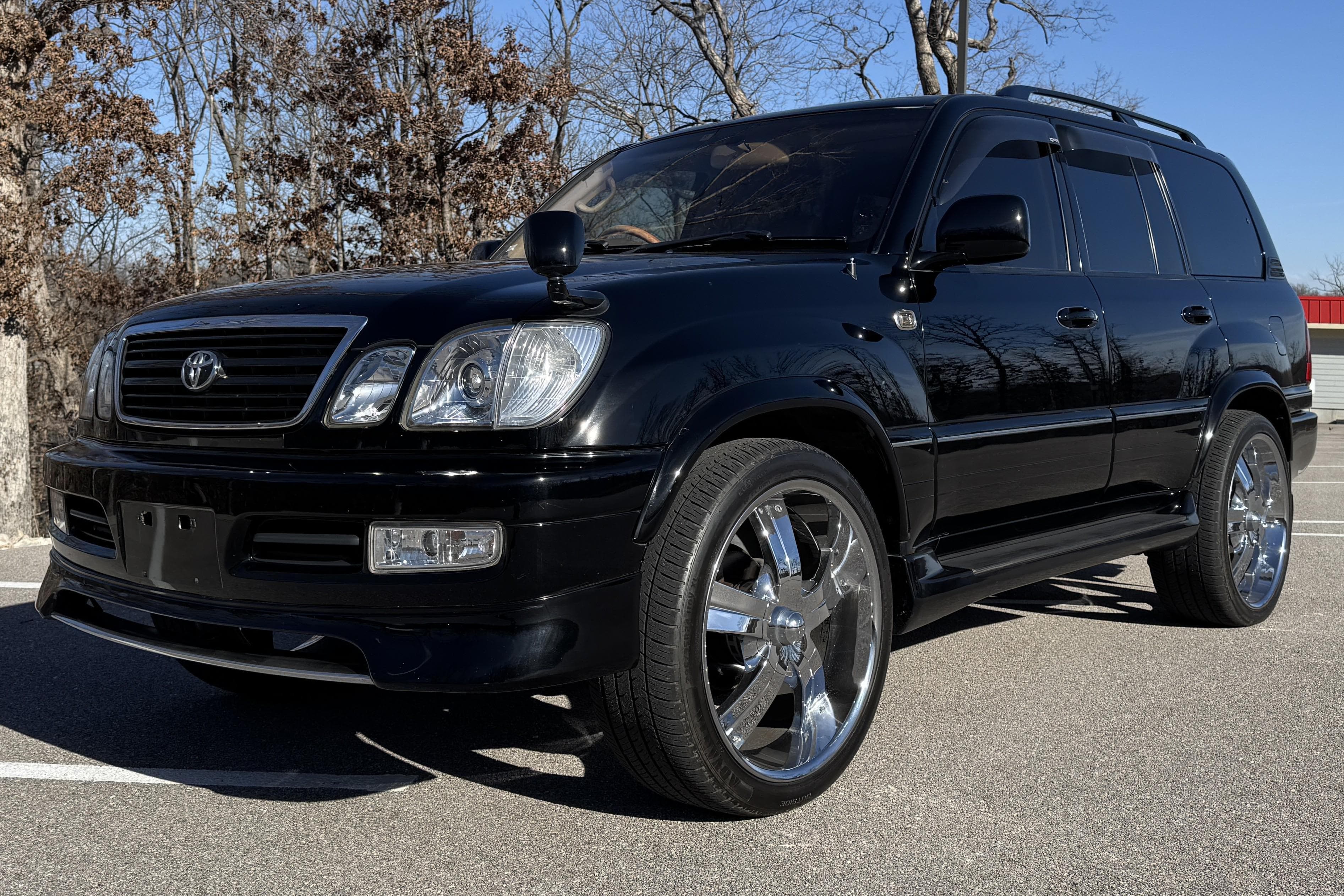 1999 Toyota Land Cruiser sold for $20,000
