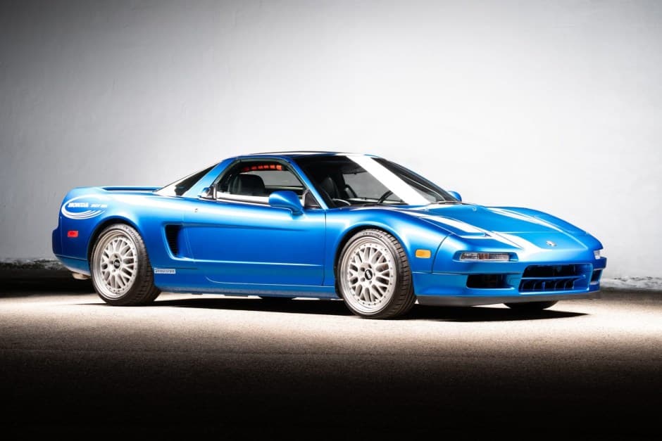 2000 Acura NSX NA2 sold for $108,000