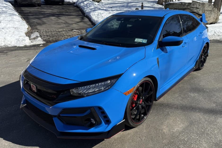 2020 Honda Civic Type R sold for $30,277