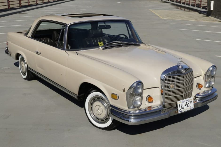 1969 Mercedes-Benz W111 Coupe & Cabriolet sold for $31,000