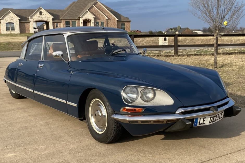 1974 Citroen DS sold for $60,500