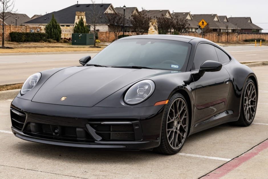 2020 Porsche 992 911 Carrera 4S sold for $113,000