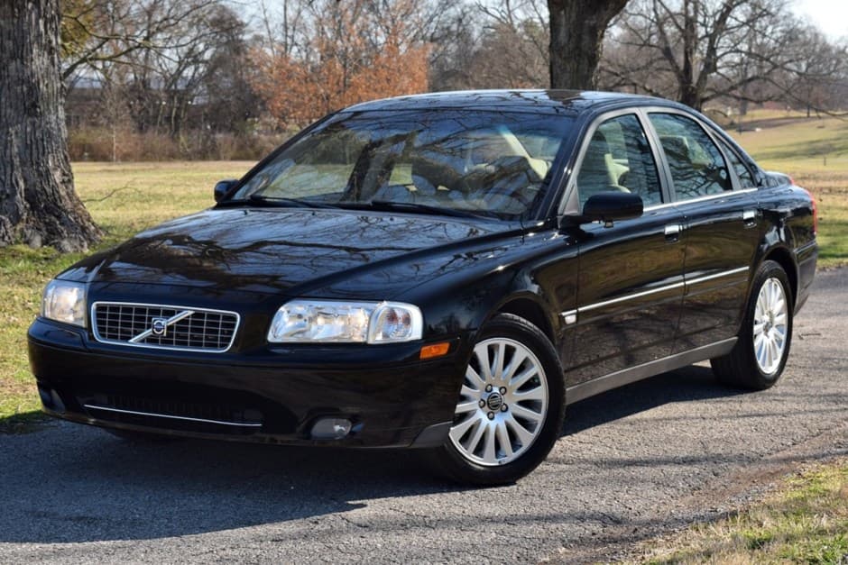 2006 Volvo S80 sold for $6,385
